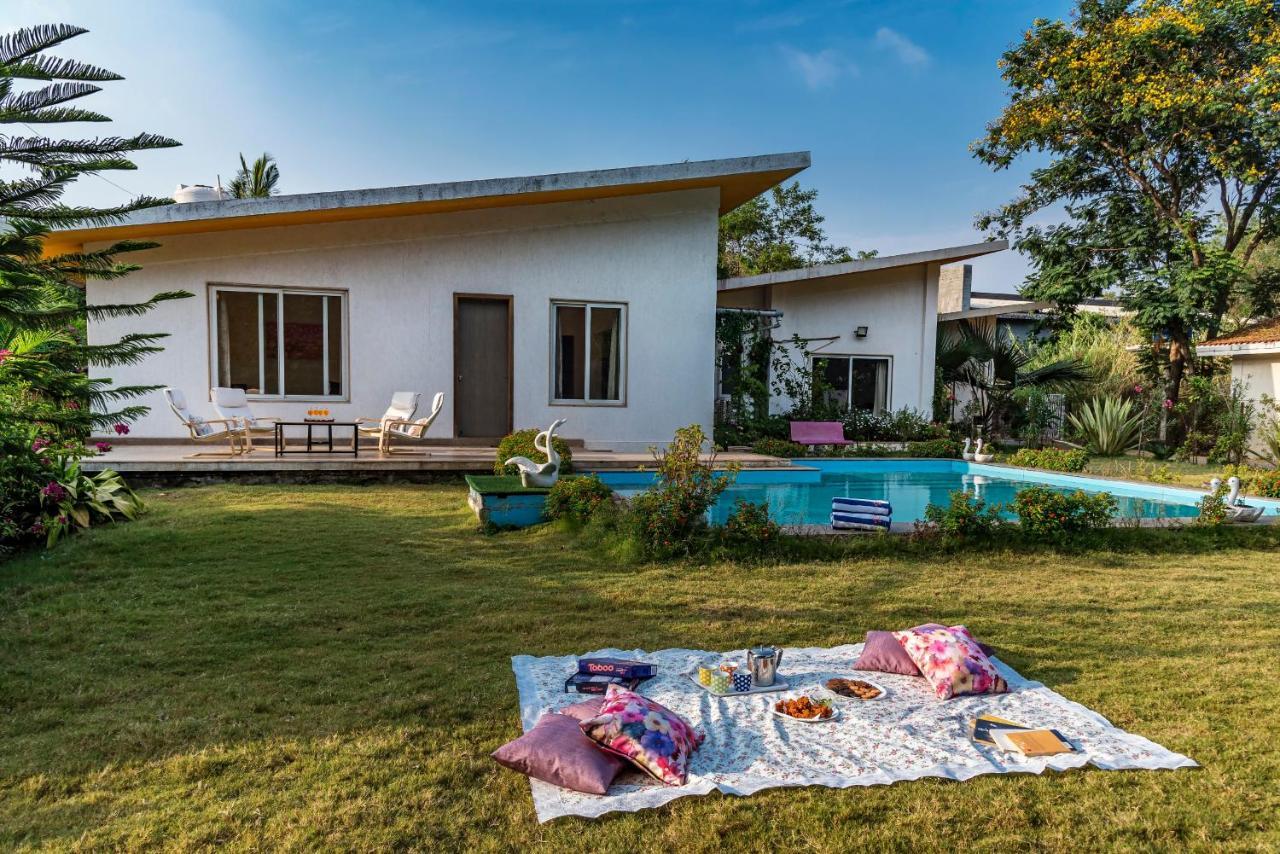 Saffronstays Roselle, Malavli - Pet-Friendly Pool Villa With Modern Interiors Lonavala Ngoại thất bức ảnh