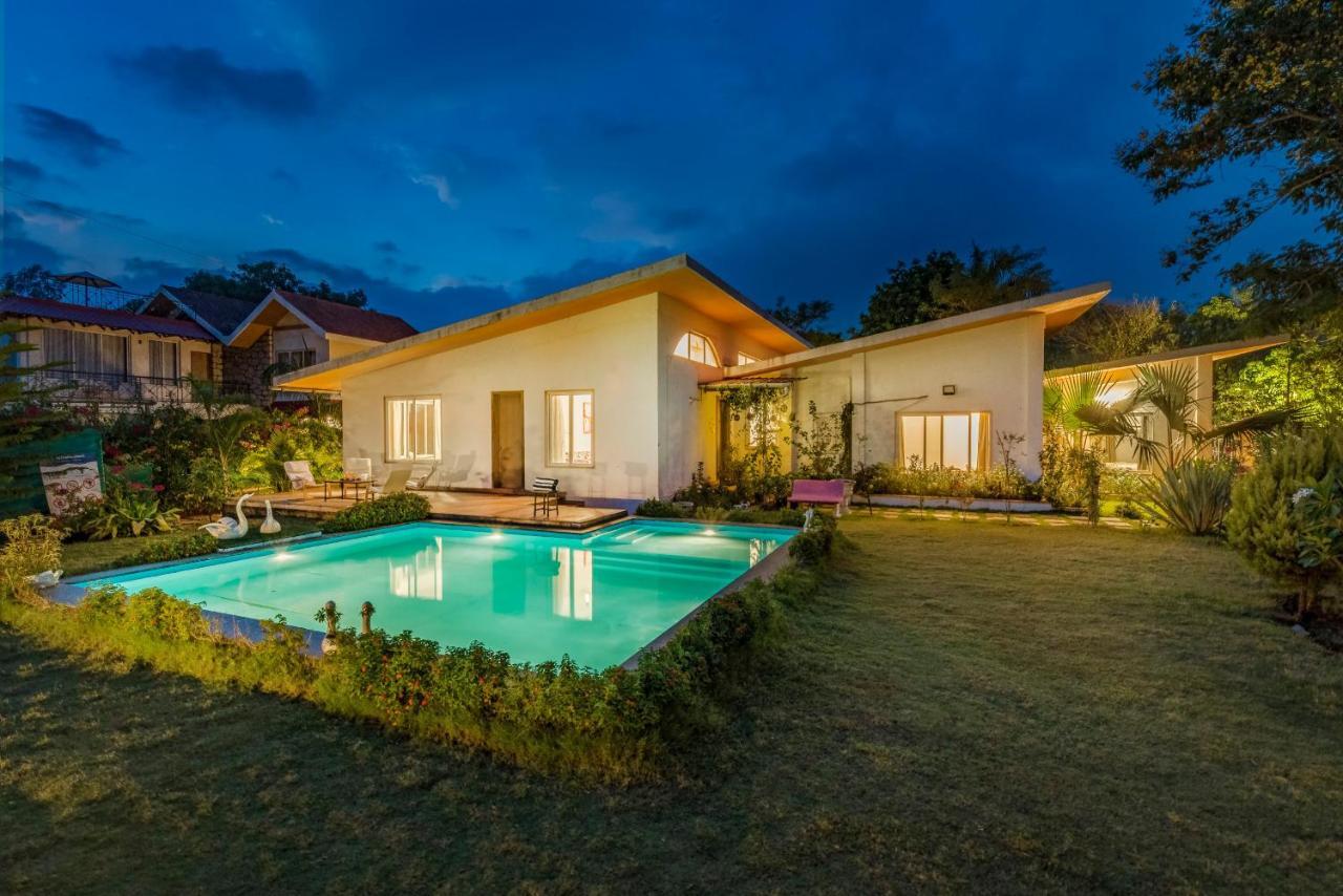 Saffronstays Roselle, Malavli - Pet-Friendly Pool Villa With Modern Interiors Lonavala Ngoại thất bức ảnh