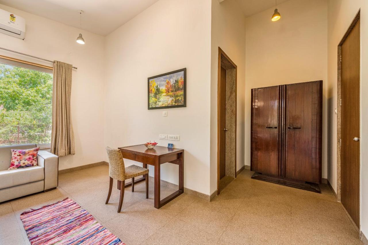 Saffronstays Roselle, Malavli - Pet-Friendly Pool Villa With Modern Interiors Lonavala Ngoại thất bức ảnh