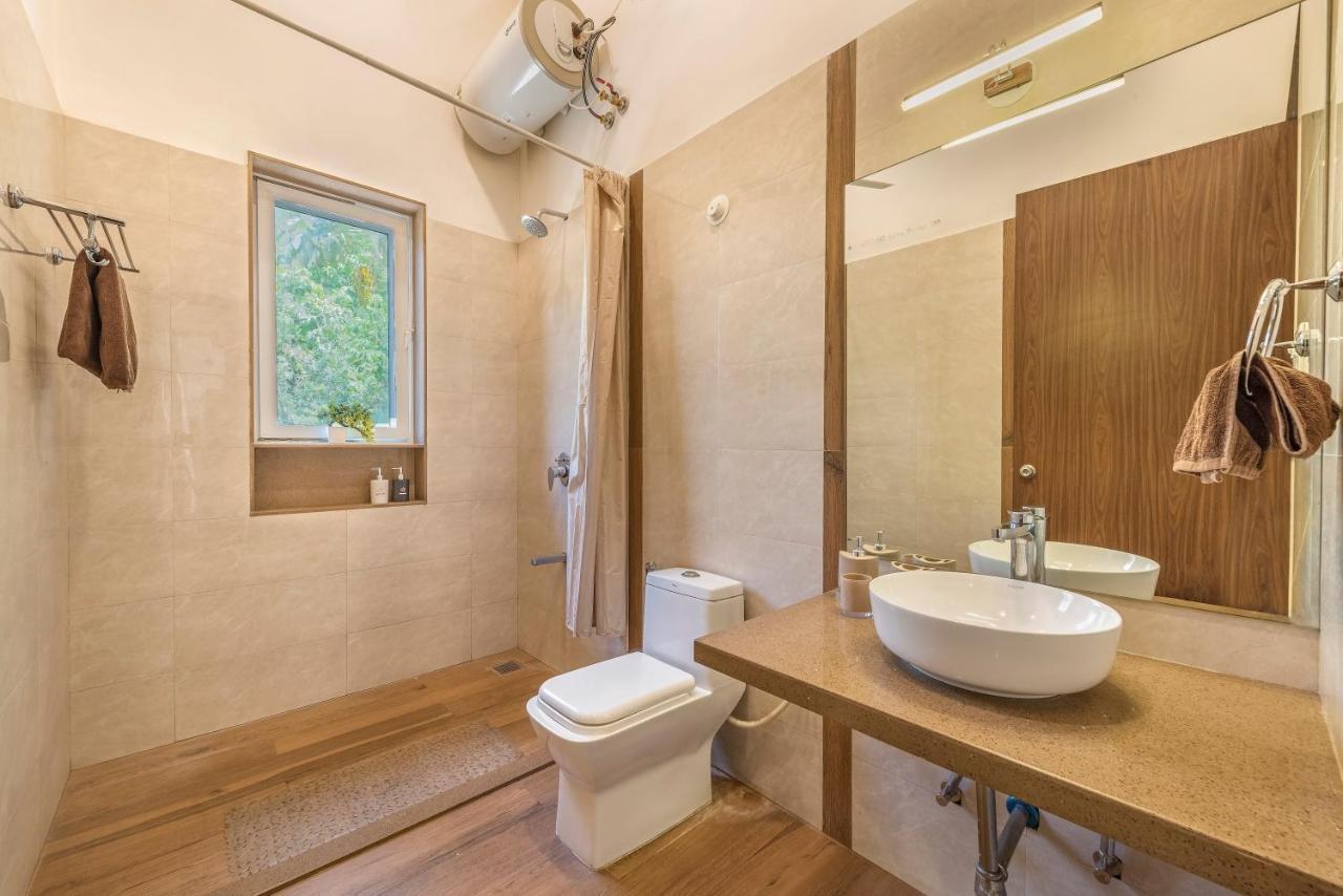 Saffronstays Roselle, Malavli - Pet-Friendly Pool Villa With Modern Interiors Lonavala Ngoại thất bức ảnh