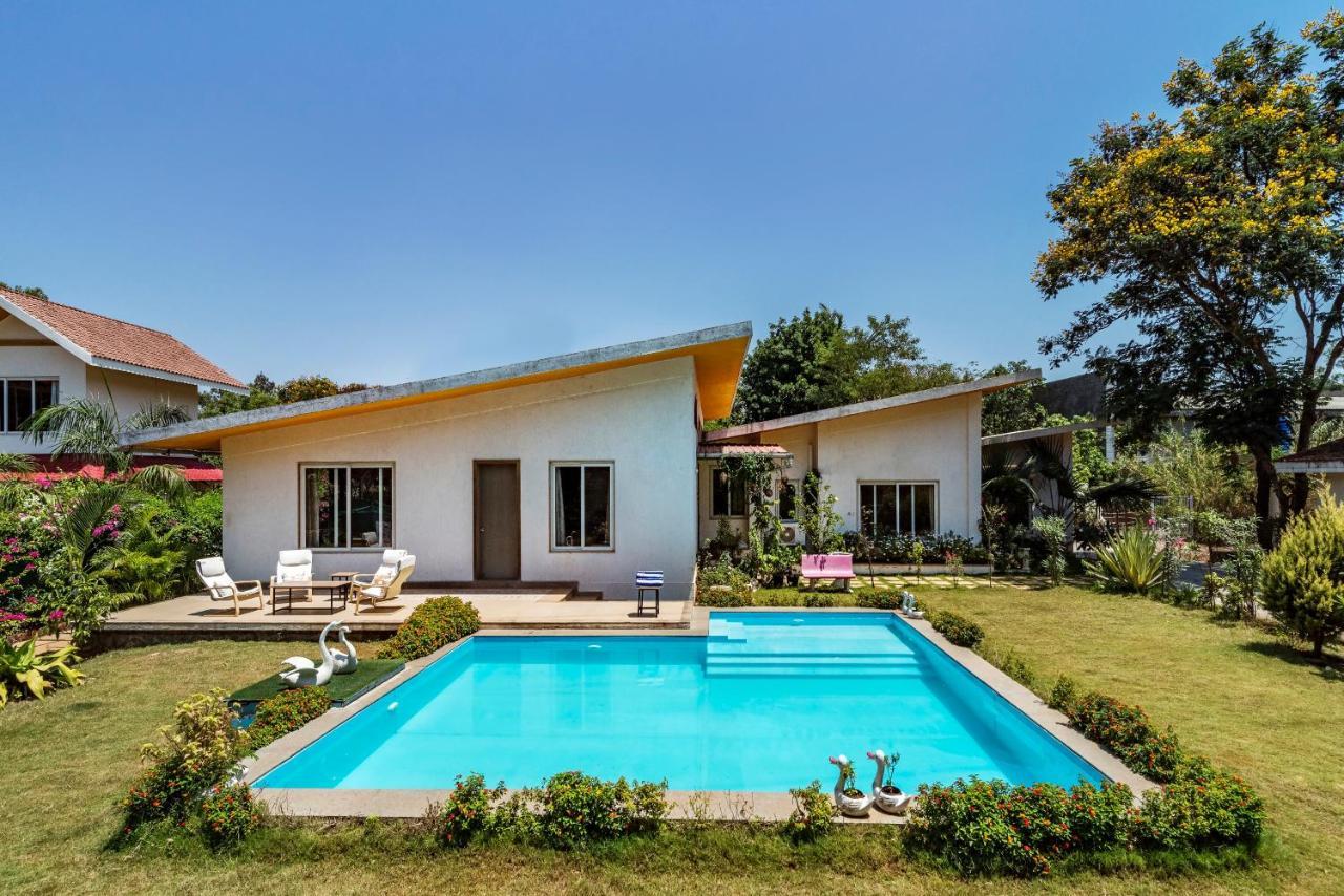 Saffronstays Roselle, Malavli - Pet-Friendly Pool Villa With Modern Interiors Lonavala Ngoại thất bức ảnh